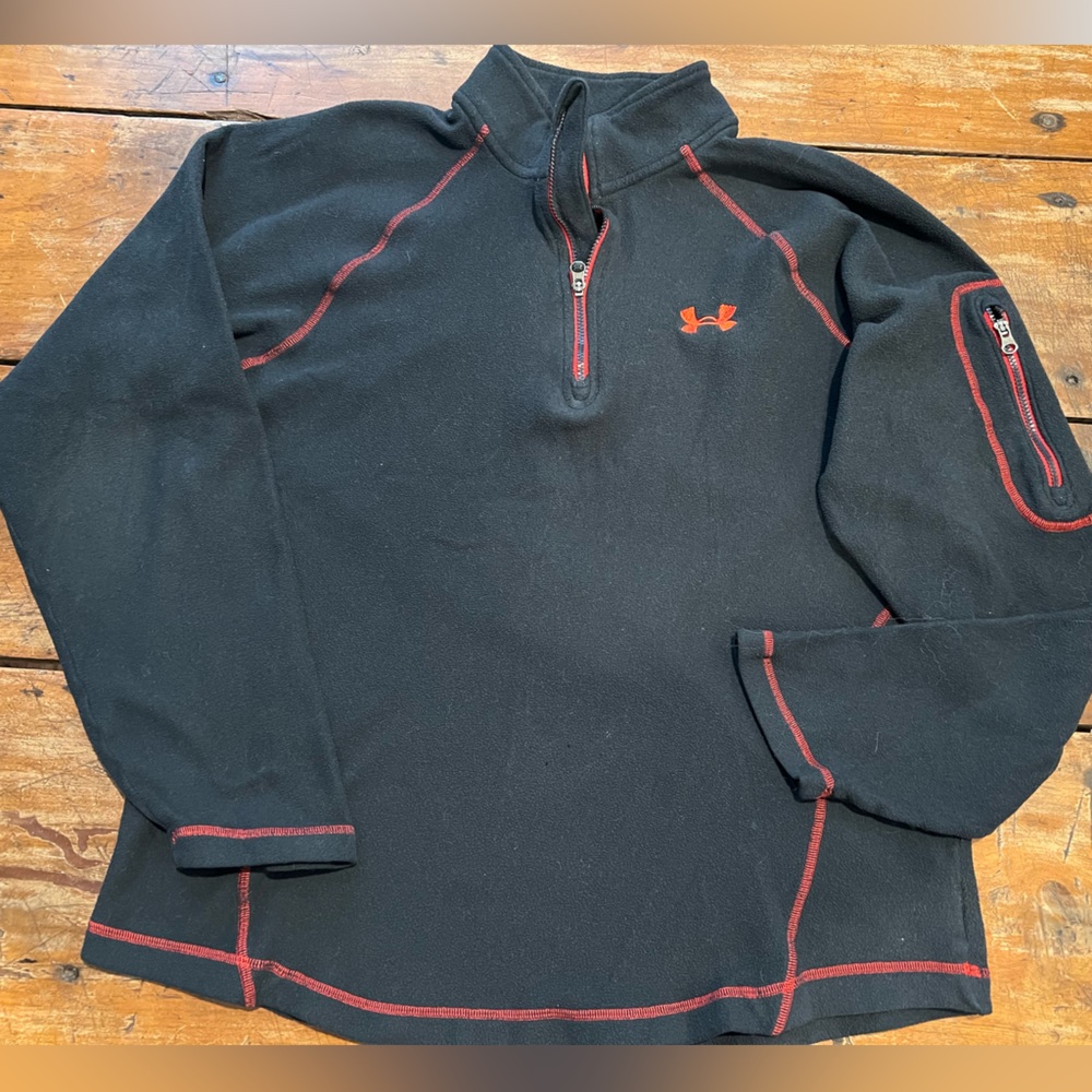 Under Armour Black Quarter-Zip Fleece Sweatshirt with Red Stitching - Size Small